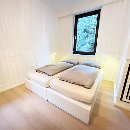 Lumen Nahe Koeln & Phantasialand Appartement *