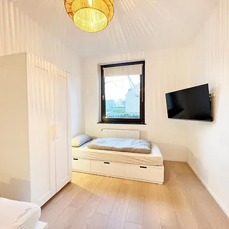 Appartement Lumen Nahe Koeln & Phantasialand Hürth