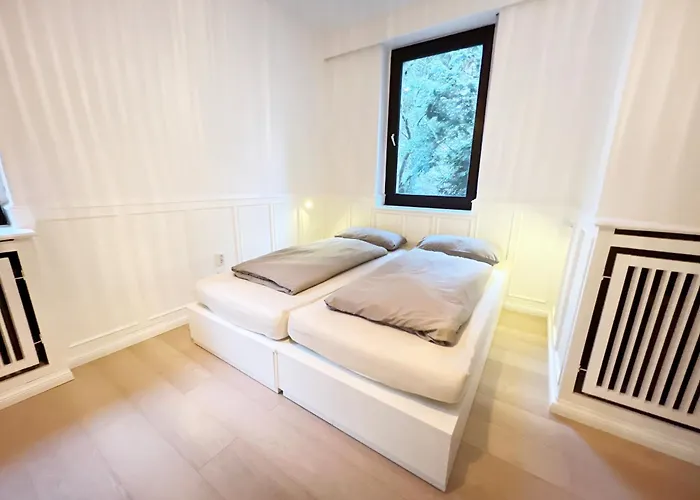 Lumen Nahe Koeln & Phantasialand Appartement *